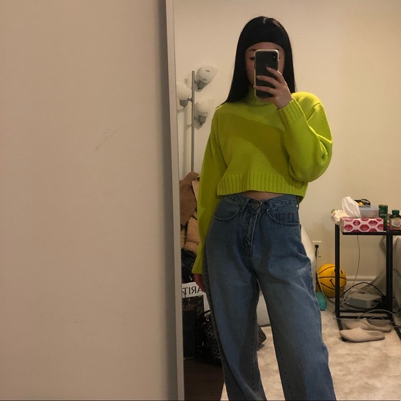 Aritzia Wilfred free heinen sweater - Picture 2 of 3